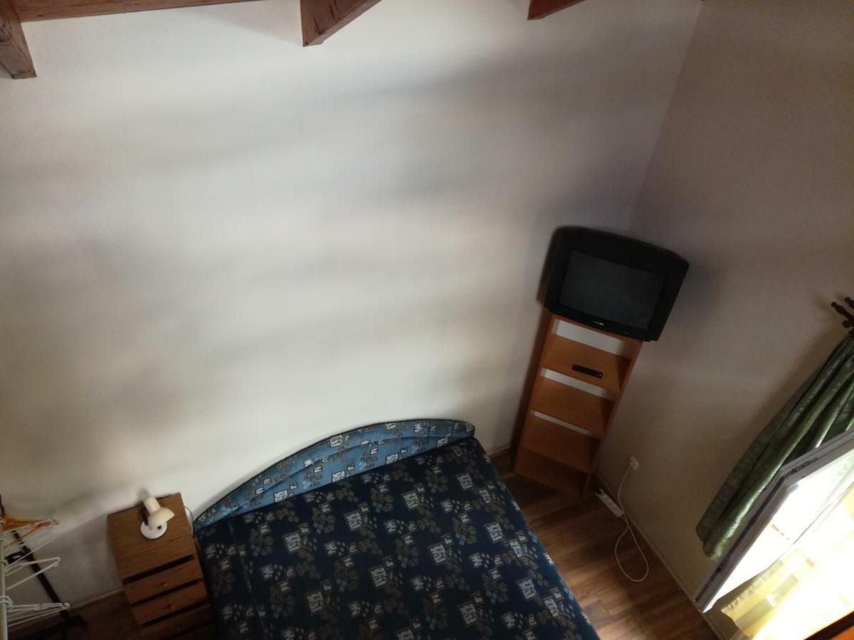 Plajbi Apartment Hajduszoboszlo Bagian luar foto
