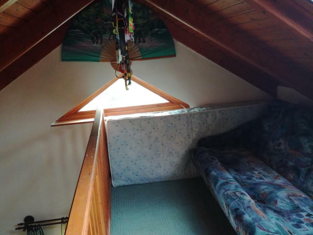 Plajbi Apartment Hajduszoboszlo Bagian luar foto