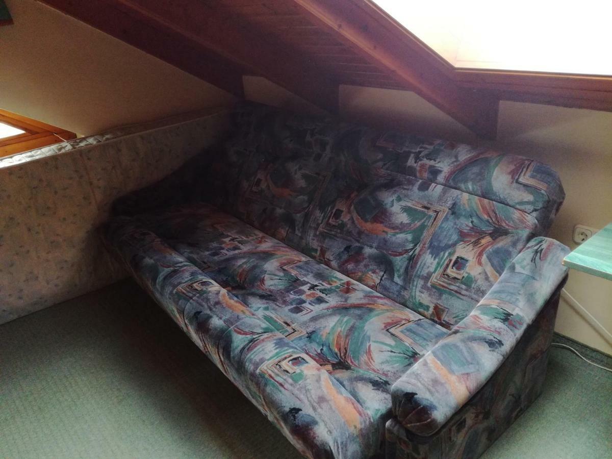 Plajbi Apartment Hajduszoboszlo Bagian luar foto
